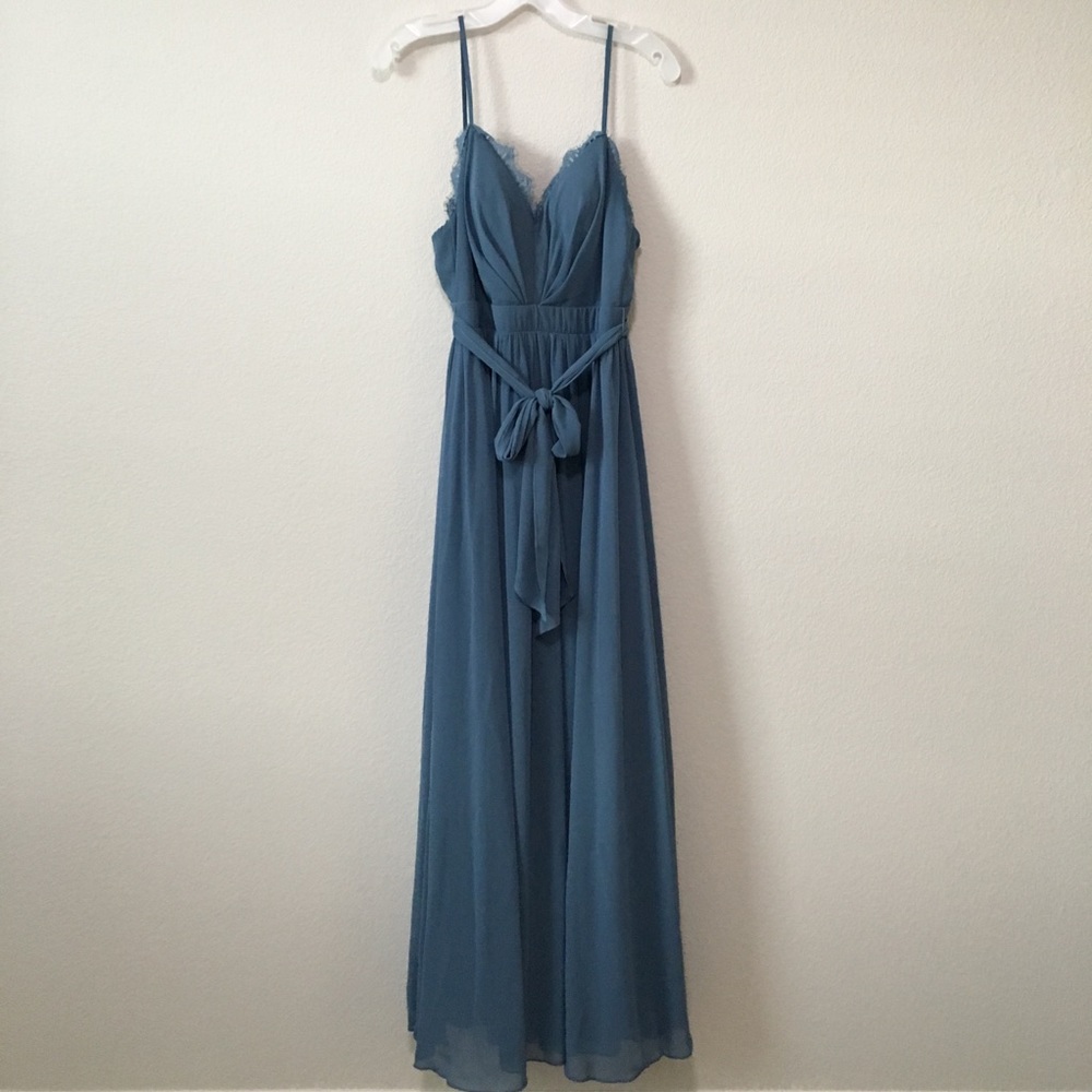 David’s Bridal Lace V-Neck Chiffon Dress